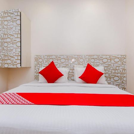 โอโย 3769 บลูเพิร์ล เรซิเดนซี Hotel มุมไบ ภายนอก รูปภาพ