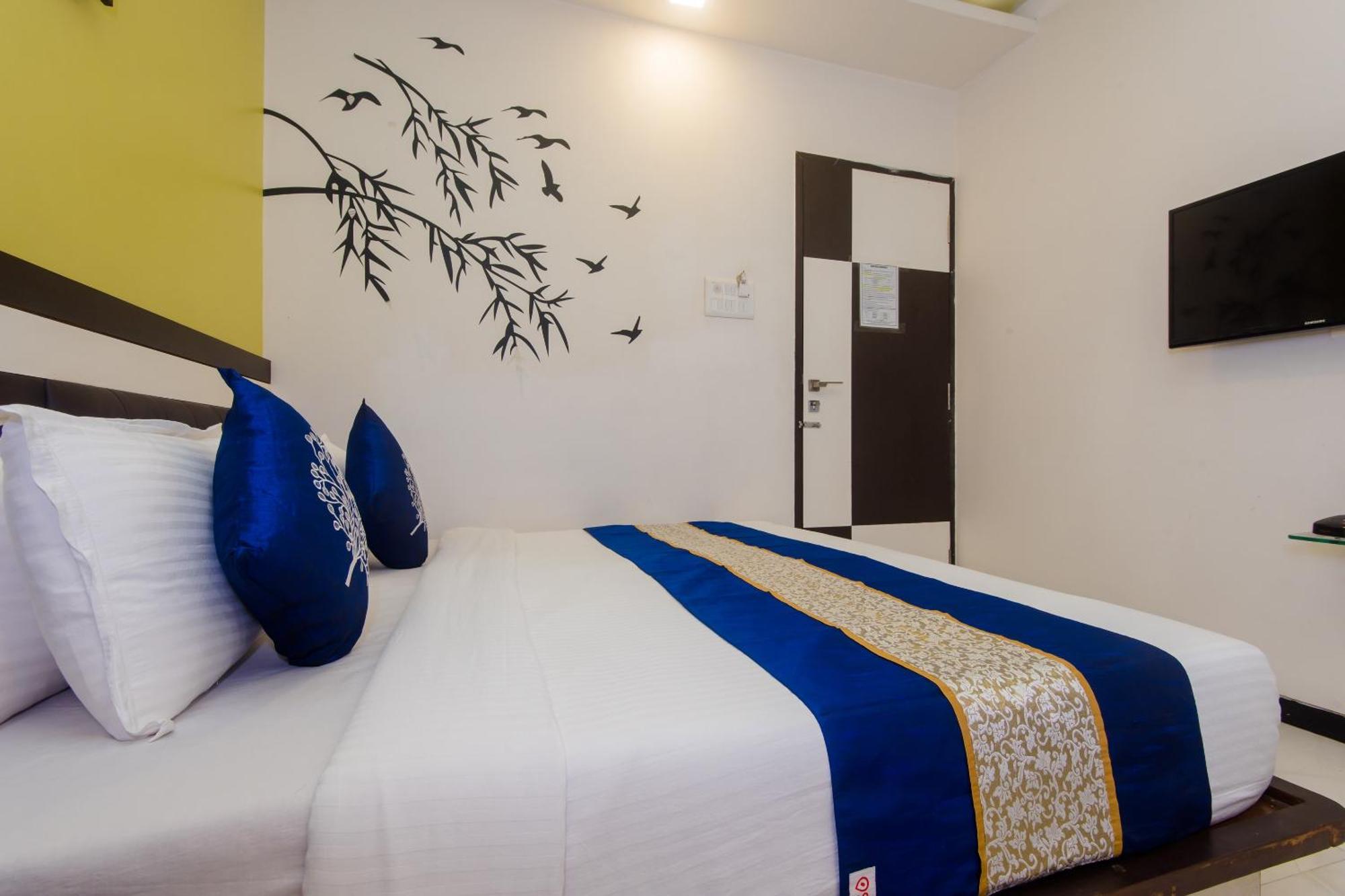 โอโย 3769 บลูเพิร์ล เรซิเดนซี Hotel มุมไบ ภายนอก รูปภาพ
