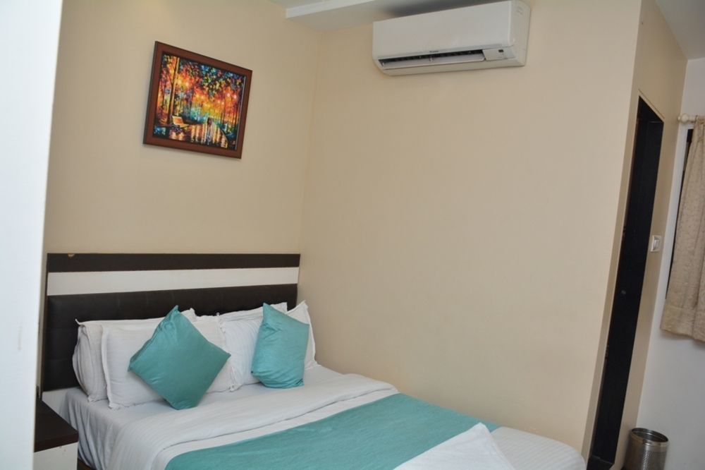 โอโย 3769 บลูเพิร์ล เรซิเดนซี Hotel มุมไบ ภายนอก รูปภาพ