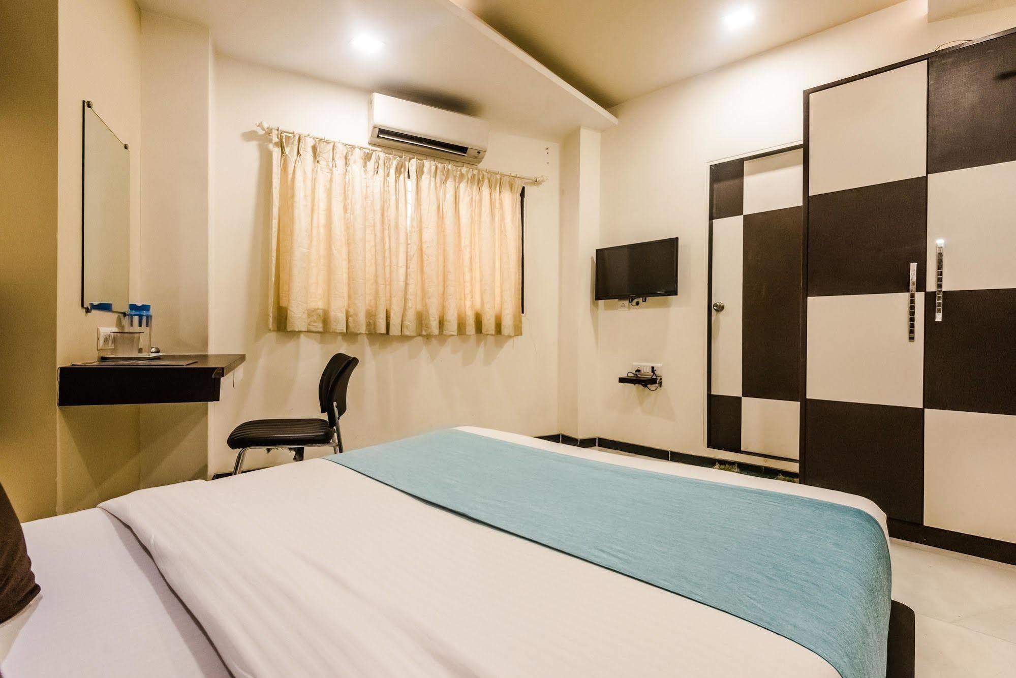 โอโย 3769 บลูเพิร์ล เรซิเดนซี Hotel มุมไบ ภายนอก รูปภาพ