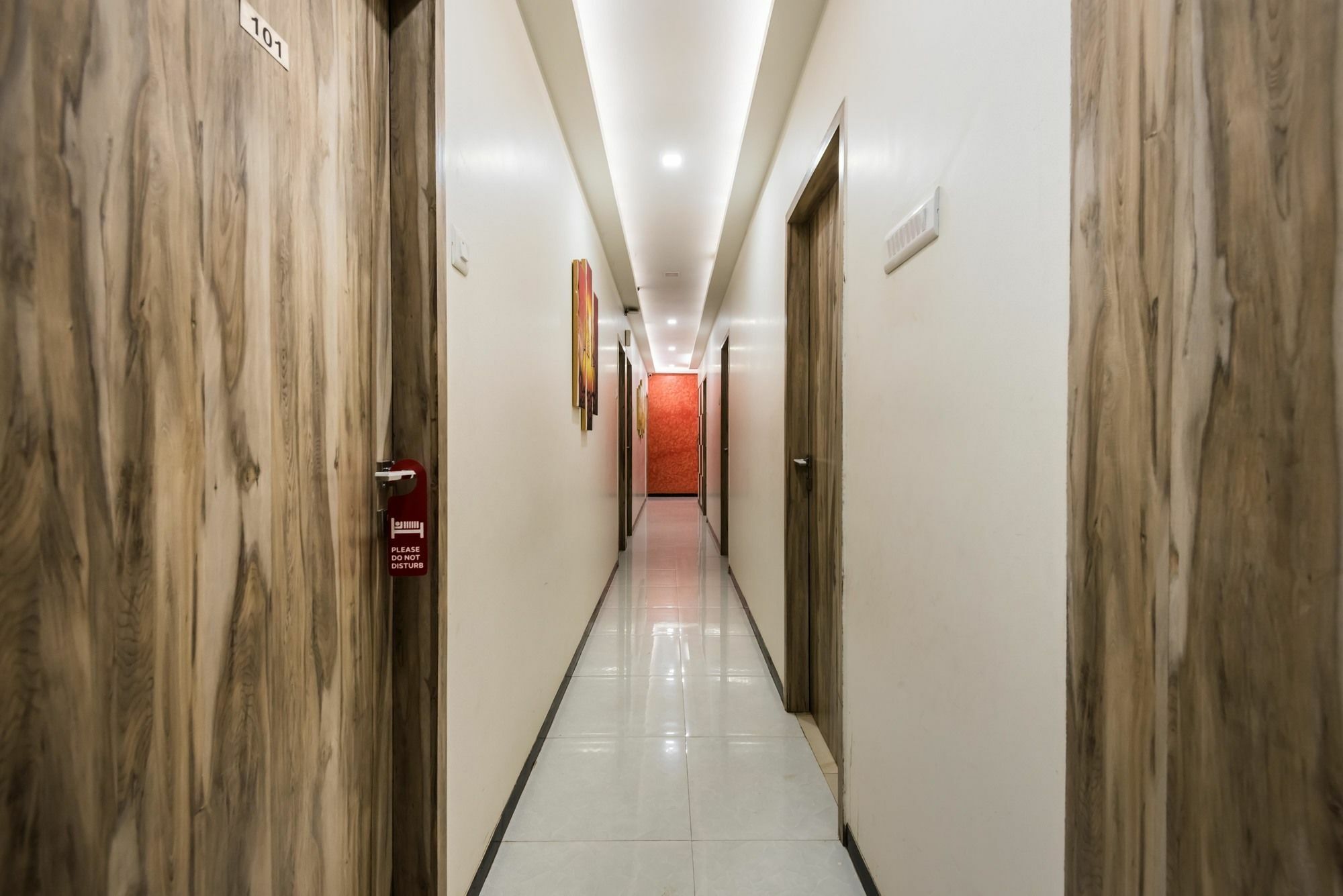 โอโย 3769 บลูเพิร์ล เรซิเดนซี Hotel มุมไบ ภายนอก รูปภาพ